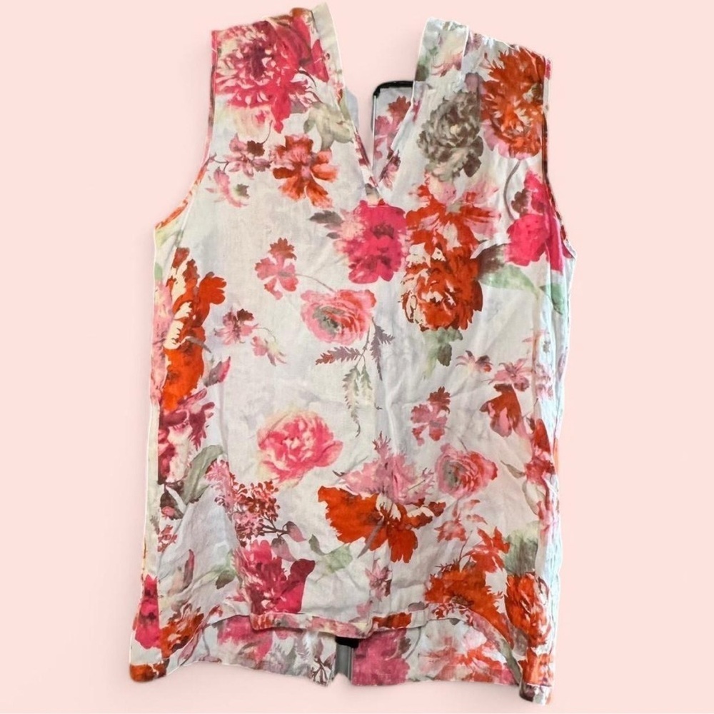 Soft Surroundings Women’s Floral Sleeveless  Top with Hood and buttons on back